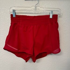 Lululemon Hotty Hot 2.5” Low Rise Short